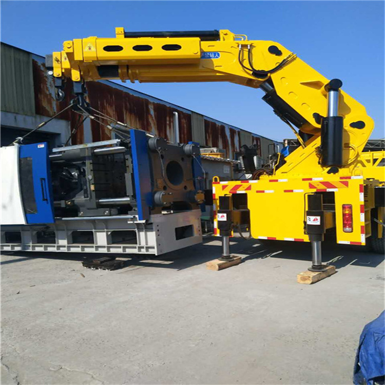 厦门思明 大吨位折臂吊出租费用解析：一小时租赁多少钱